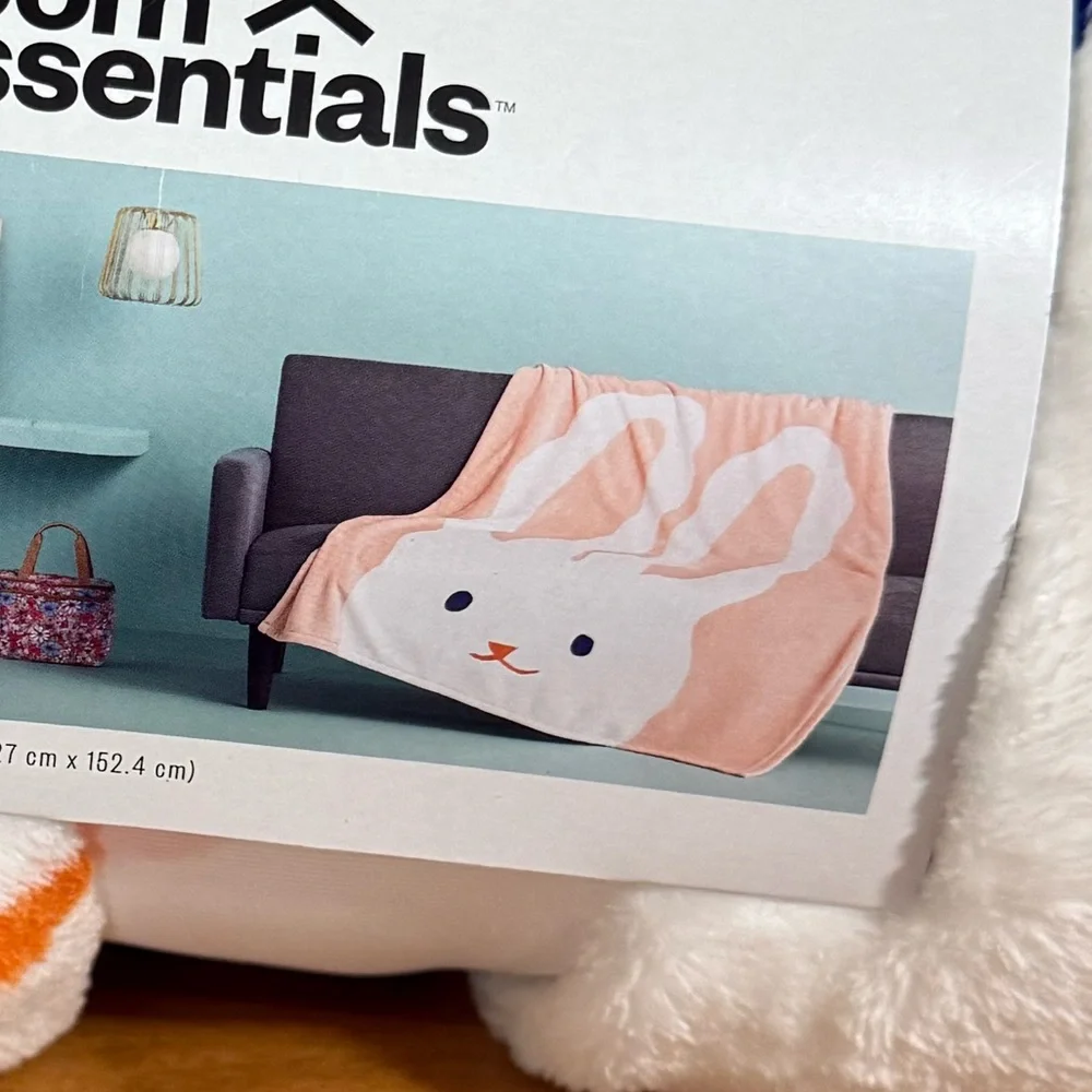 Room Essentials / Target Bunny Throw